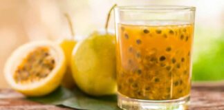 Receita de Caipirinha de Maracujá com Cachaça | Amo Receita