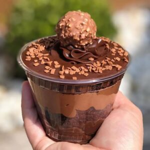 Receita de Bolo no pote Ferreiro Rocher! | Amo Receita