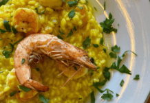 Receita de Risoto de camarão com açafrão | Amo Receita