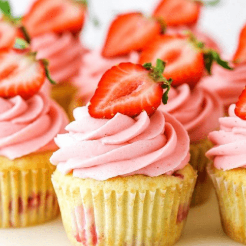 Receita de Cupcake de Morango | Amo Receita