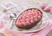 Receita de Mini Ovo de Colher com Brigadeiro de Nesquik | Amo Receita