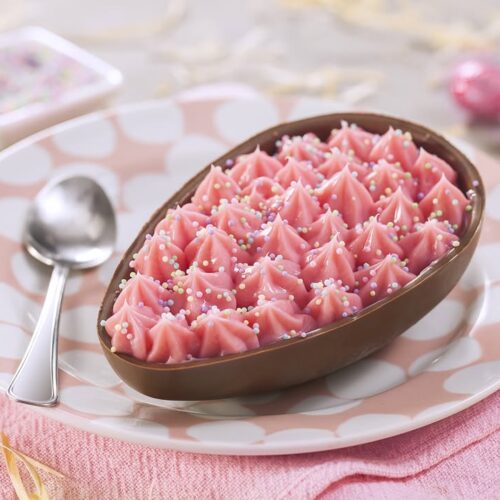 Receita de Mini Ovo de Colher com Brigadeiro de Nesquik | Amo Receita