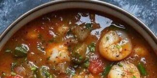 Receita de Camarão ao Molho Cremoso de Coco e Tomates | Amo Receita