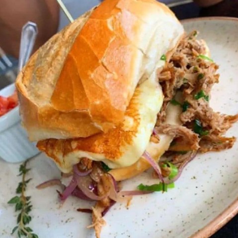 Receita de Sanduíche de Pernil | Amo Receita