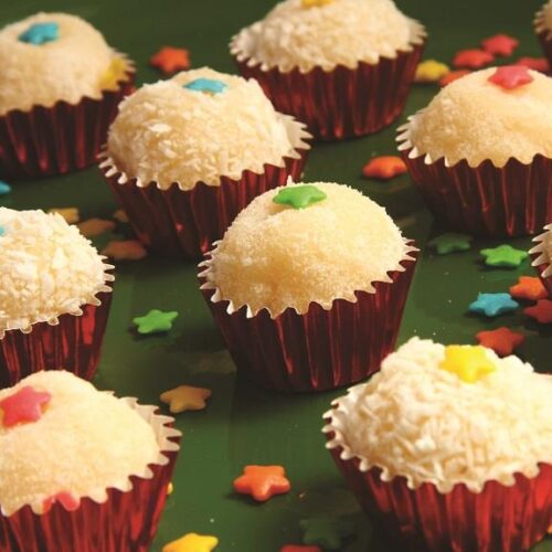 Receita de Receita de Brigadeiro Beijinho de coco | Amo Receita