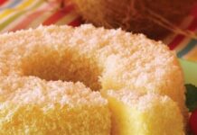 Receita de Receita de Bolo de Coco com Cobertura | Amo Receita