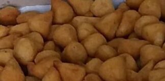 Receita de Receita de Coxinha de Frango Sequinha | Amo Receita
