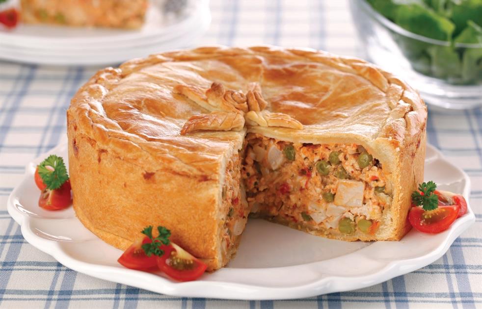 Receita de Receita de Torta de Frango com Palmito e Ervilha | Amo Receita