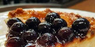 Torta de ricota com uva passa Receita de Torta de ricota com uva passa | Amo Receita