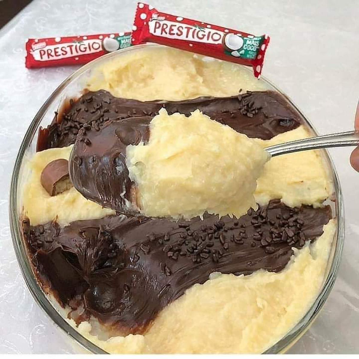 Receita de Prestígio na travessa | Amo Receita
