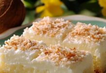 Receita de Bolo de Abacaxi com Coco e Creme de Leite | Amo Receita