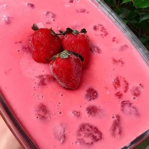 Receita de Gelado de Morango prático e saboroso | Amo Receita