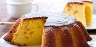 Receita de Bolo de Fubá com Iogurte e Goiabada | Amo Receita