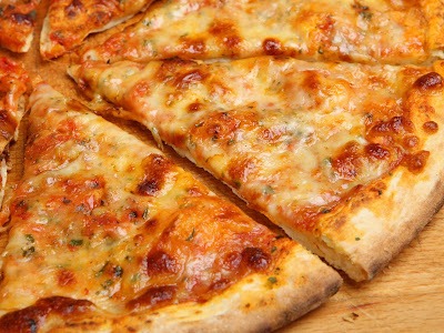 Receita de Pizza Vapt Vupt | Amo Receita