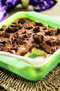 Receita de Pavê Bicolor de Bolacha Recheada