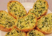 Torrada de pão doce temperada com orégano | Amo Receita