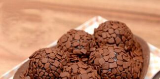 Receita de Ovo de colher trufado com brigadeiro | Amo Receita